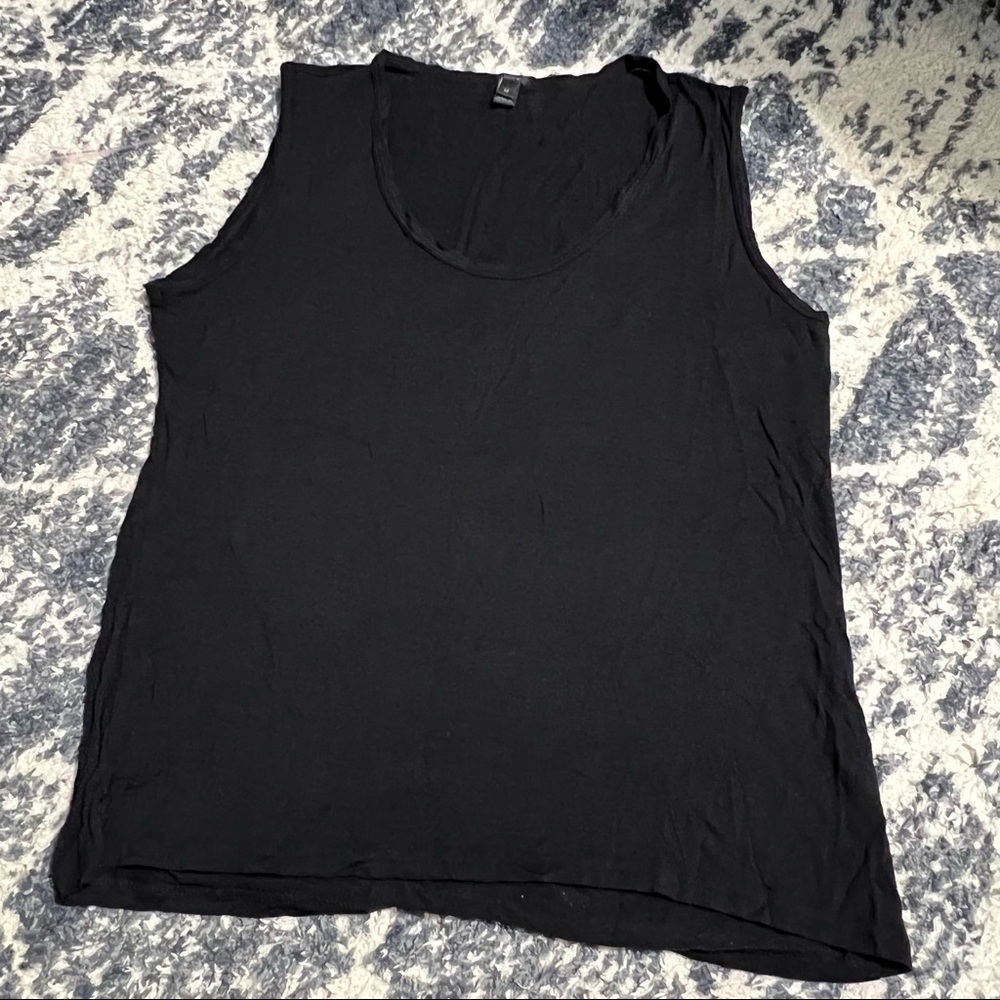 J CREW SLEEVELESS TOP IN BLACK M